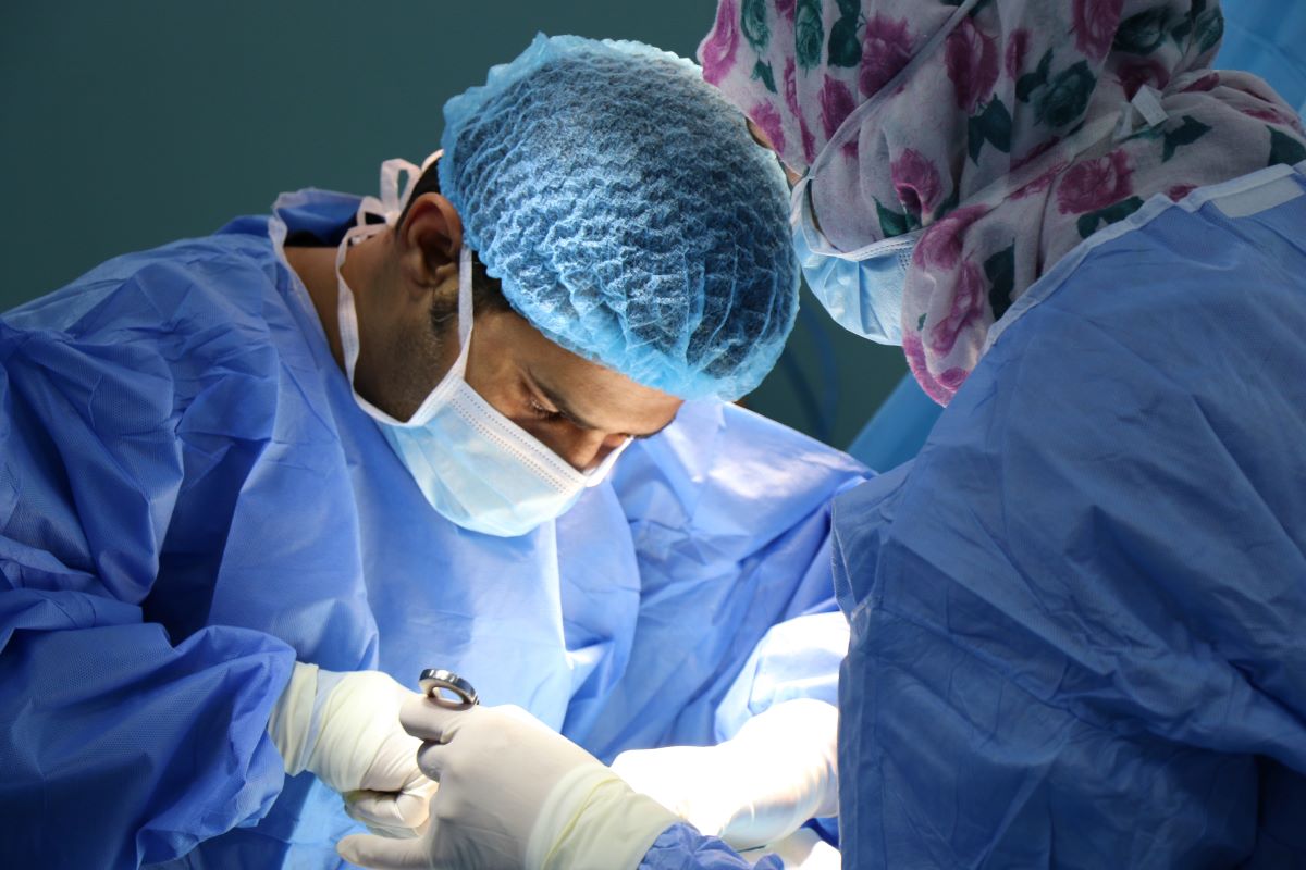 Surgical technologists in surgery