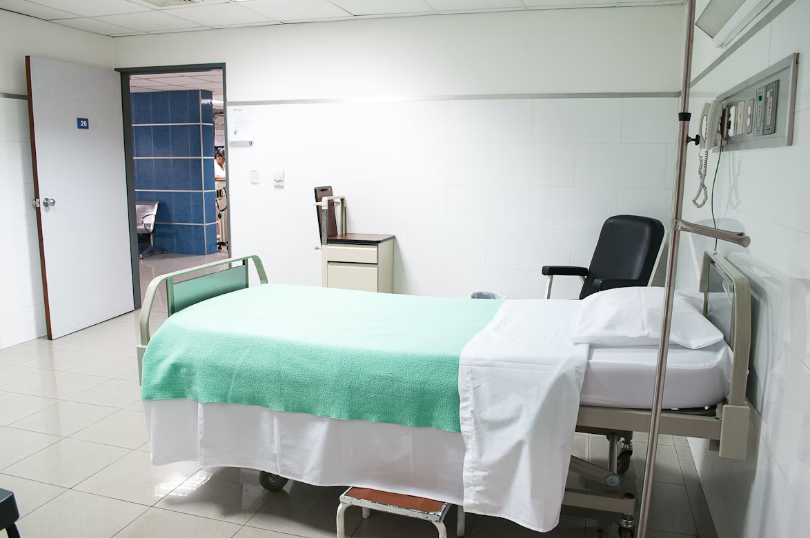 where does surgical tech preceptor work